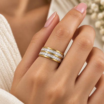Bulky Stone Ring