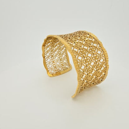 Full Lazer Clov Handcuff (Kara)