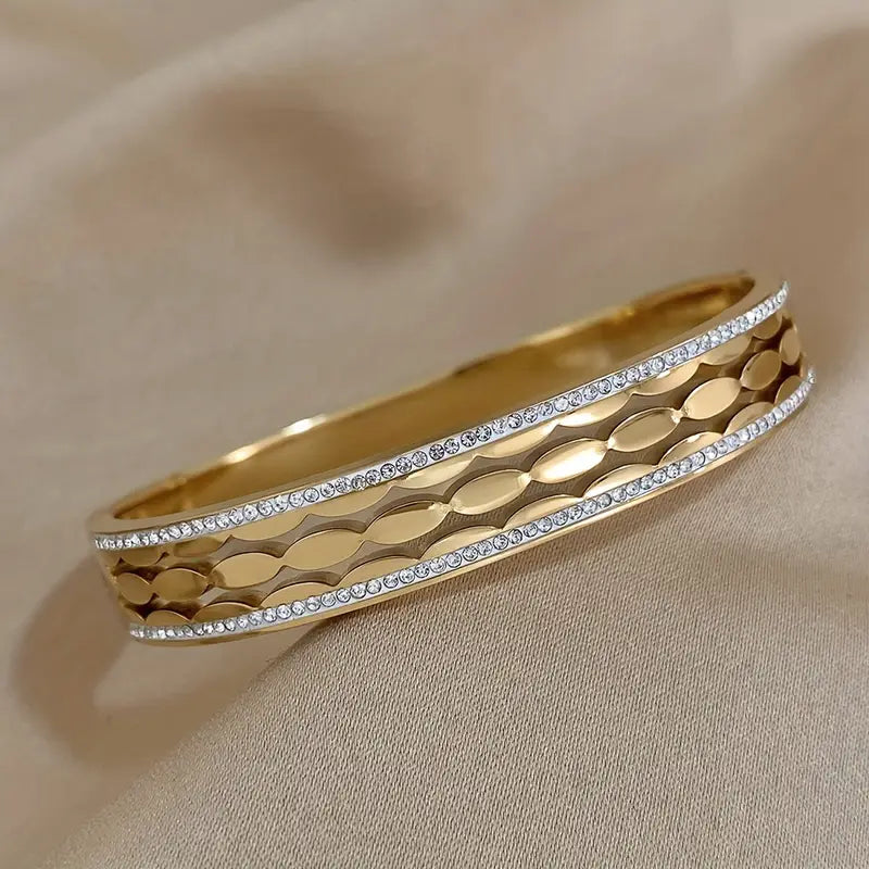 Blossom Tree Handcuff