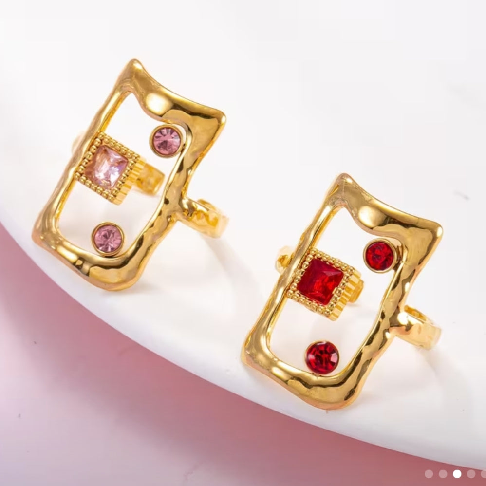Aurum Hollow Ring