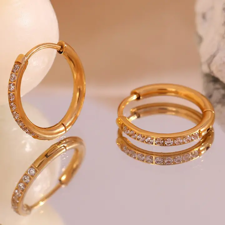 Huggie Hoops
