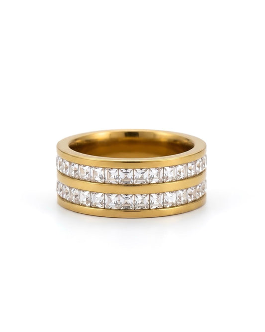 Bulky Stone Ring
