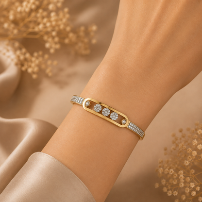 Eira Stellar Handcuff