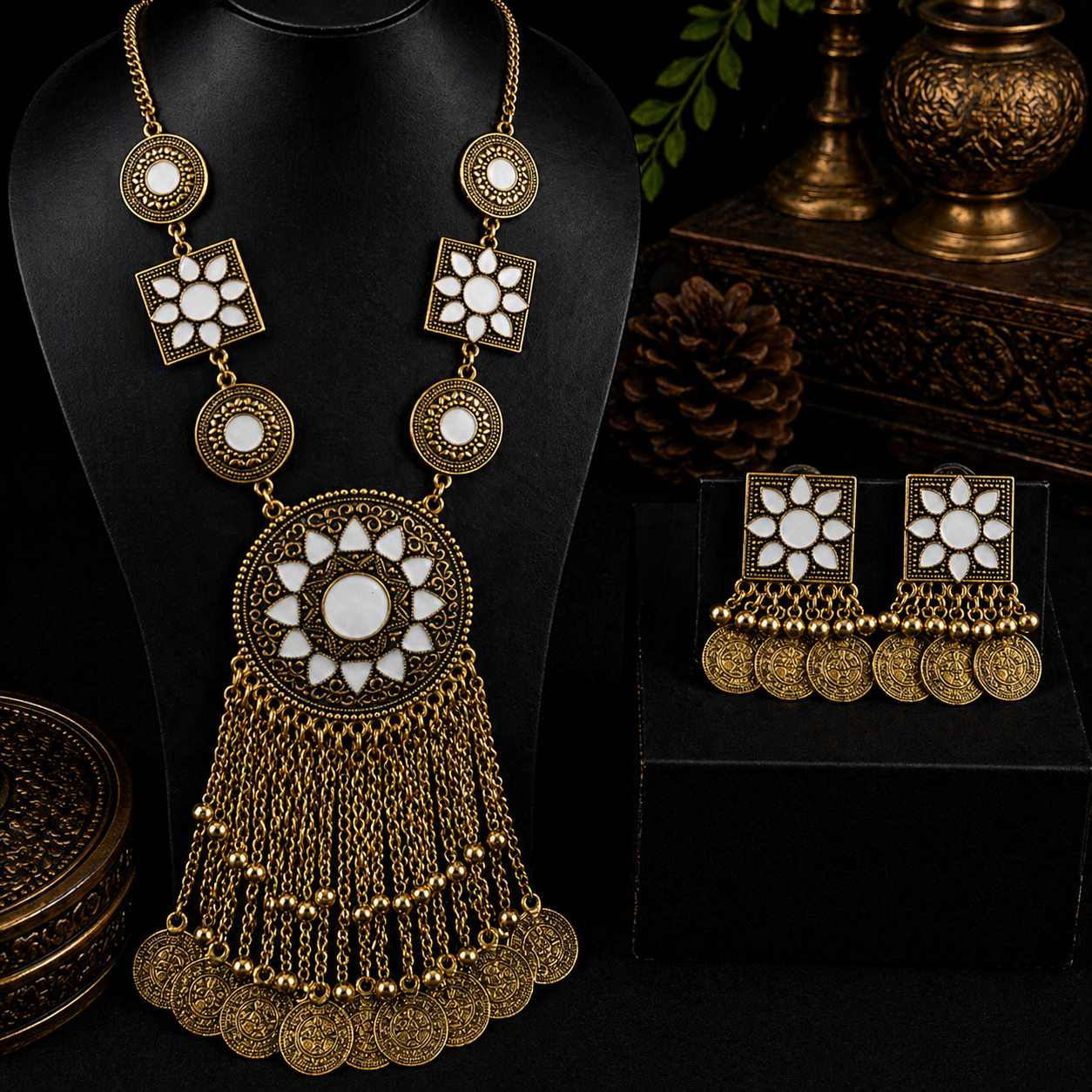 Noor-e-Zar Oxidized Set
