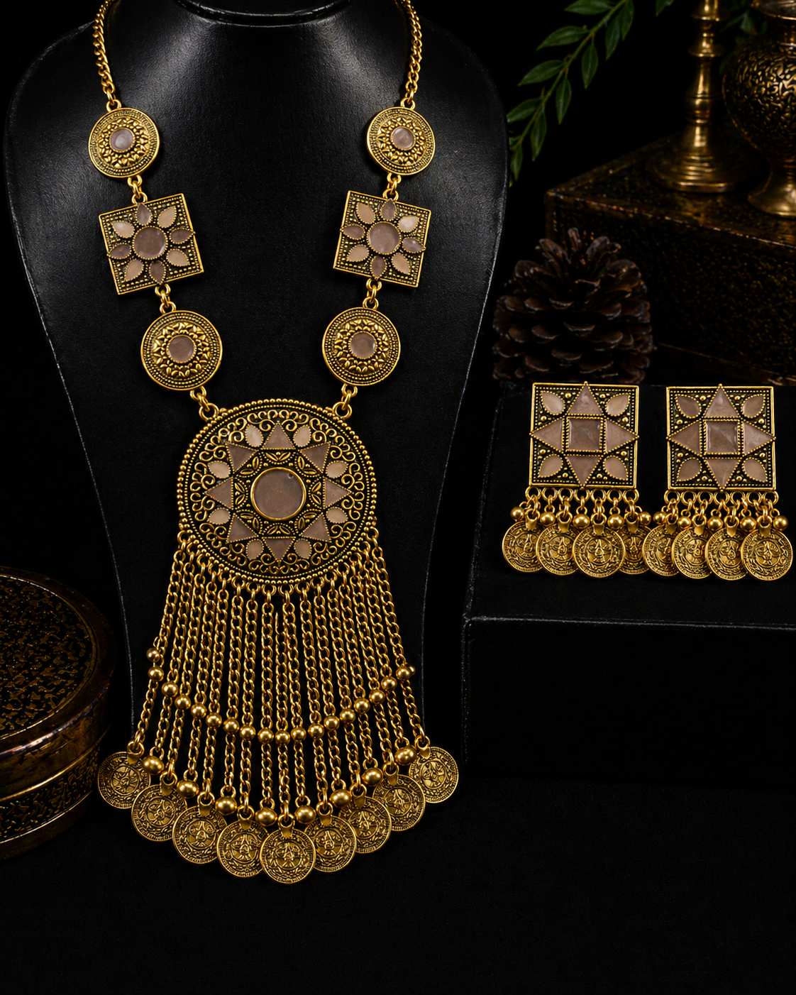 Noor-e-Zar Oxidized Set