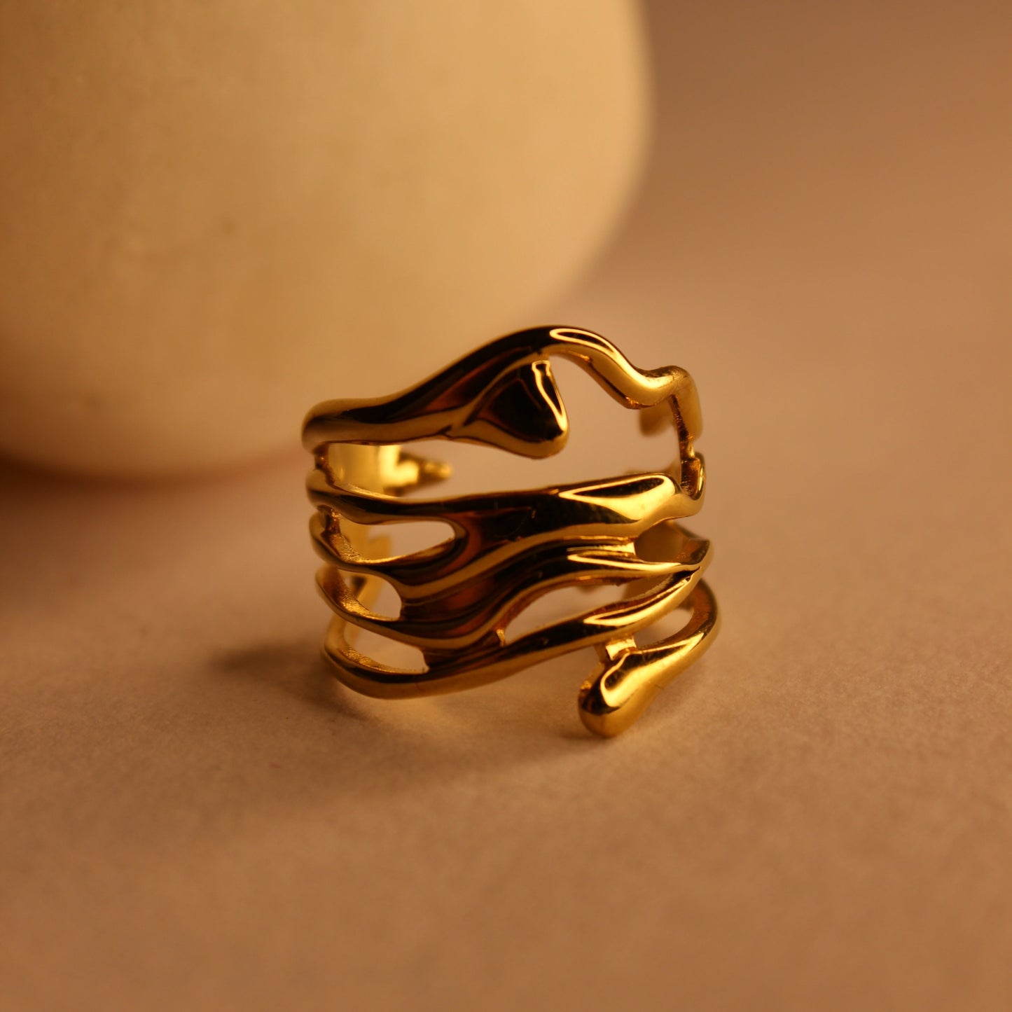 Bulky Zig Ring