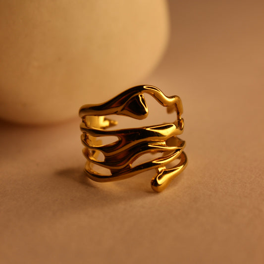 Bulky Zig Ring